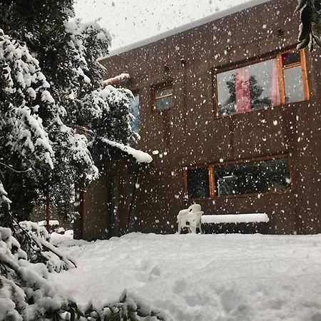 Ciao Bariloche - Habitaciones Privadas En Hostel 外观 照片