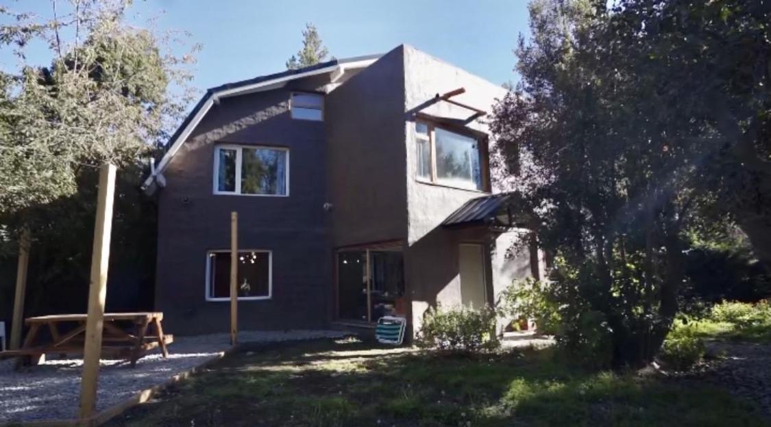 Ciao Bariloche - Habitaciones Privadas En Hostel 外观 照片