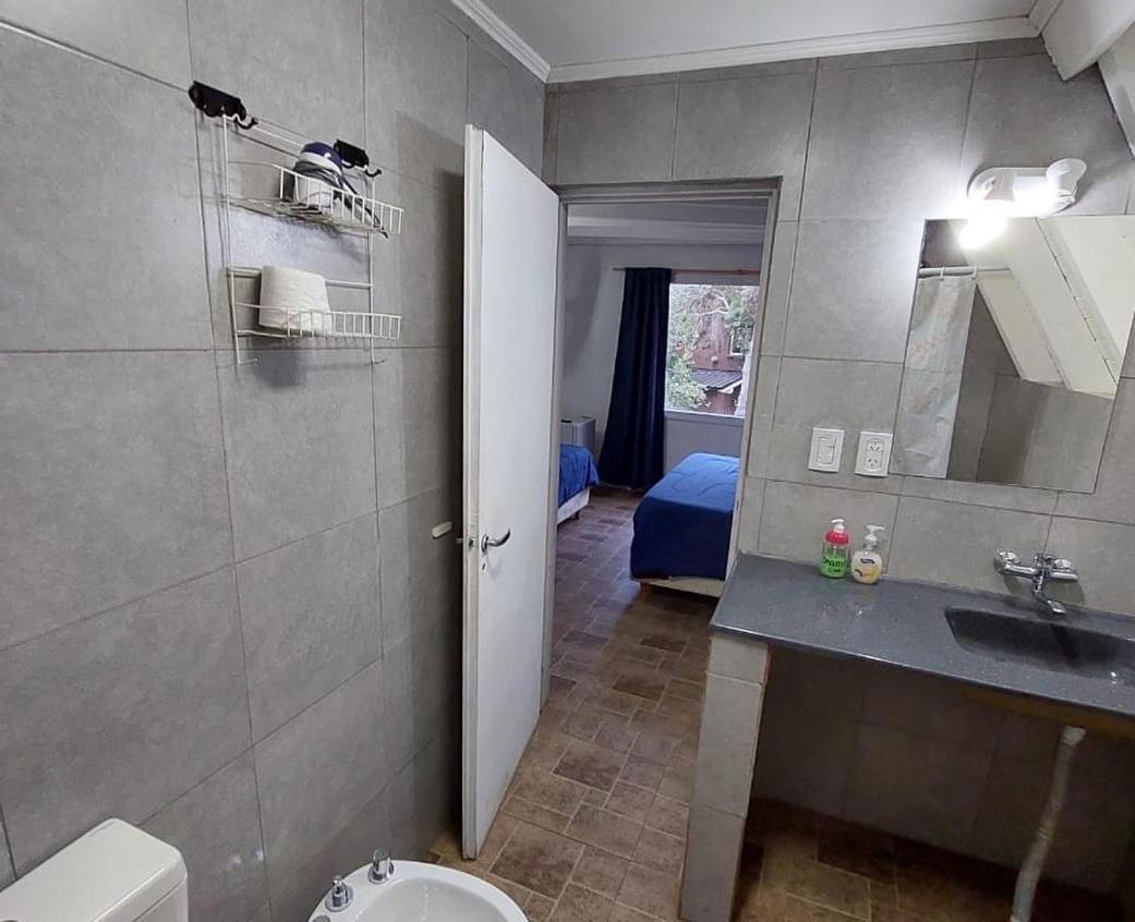 Ciao Bariloche - Habitaciones Privadas En Hostel 外观 照片